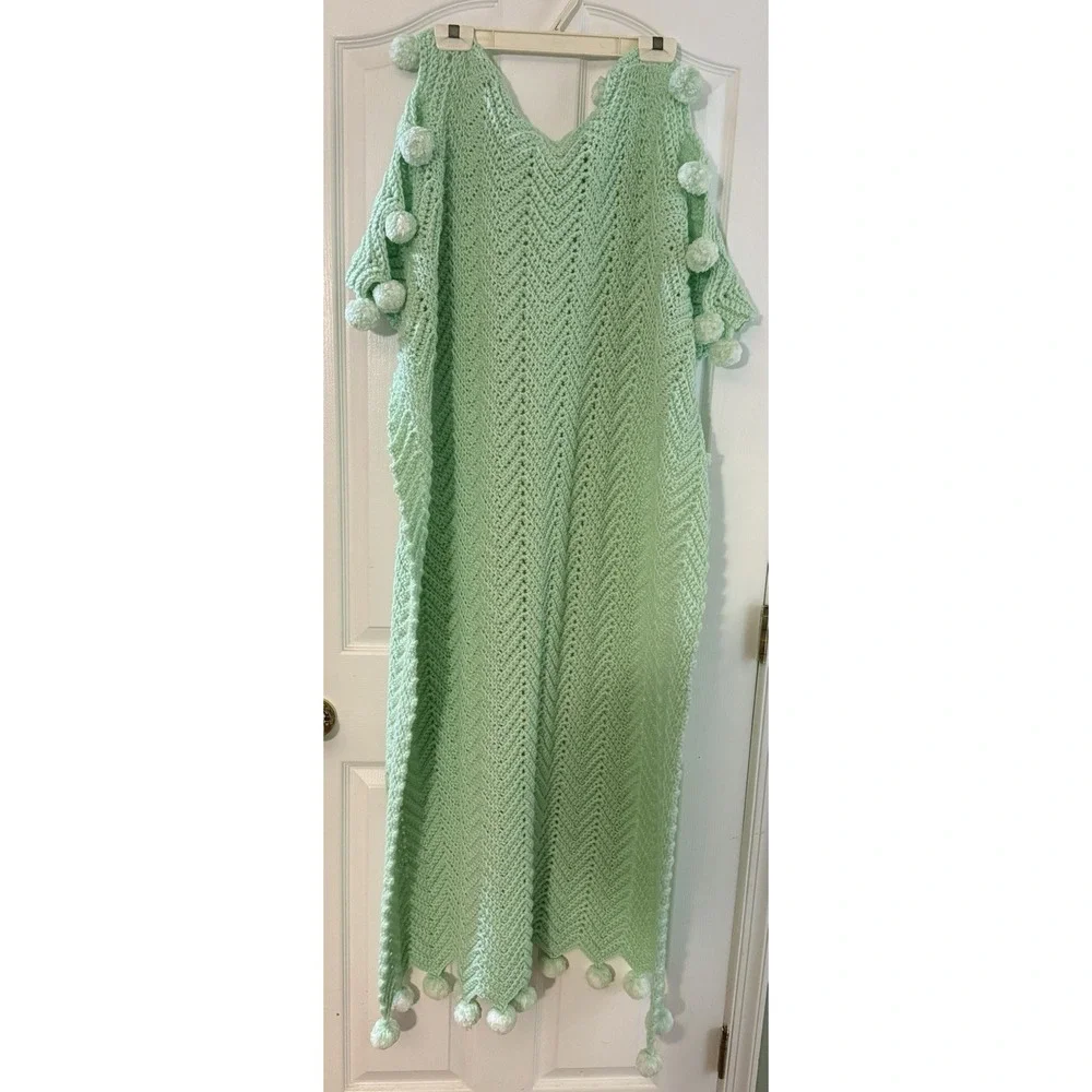 Vintage Granny handmade crochet Afghan green throw blanket With Pompoms‎ 49